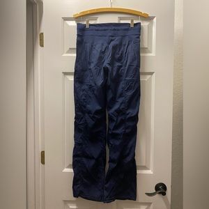 Lululemon navy Dance pants size 6 unlined